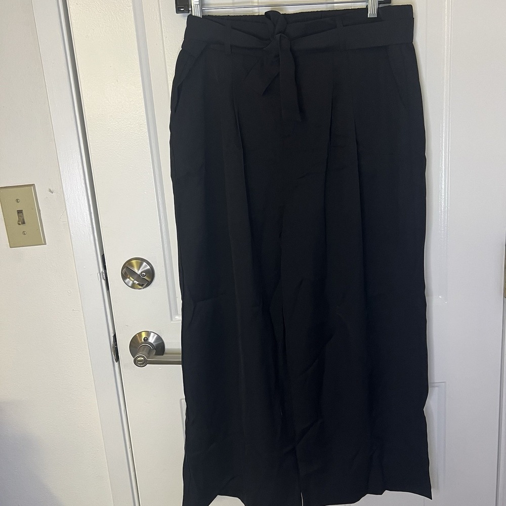 Belted Cropped Wide‎ leg Pant In Black In Size 2XL
